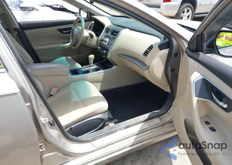 2015 Nissan Altima 2.5 Sv from USA, damaged, VIN 1N4AL3AP6FC592185